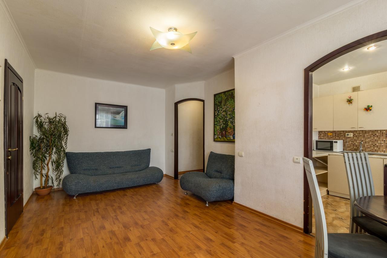 Lux 3-Bedroom Most City Area ドニプロペトロウシク エクステリア 写真