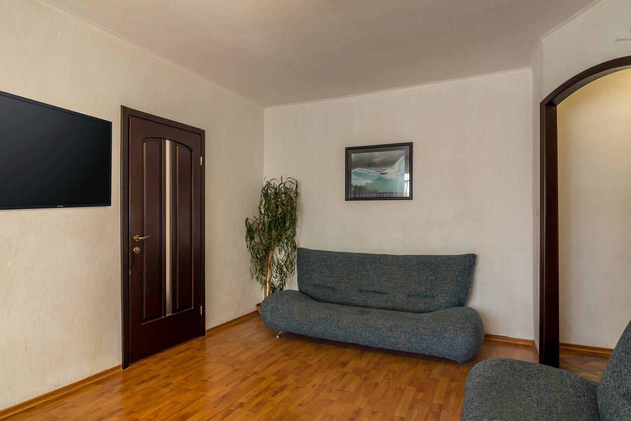 Lux 3-Bedroom Most City Area ドニプロペトロウシク エクステリア 写真